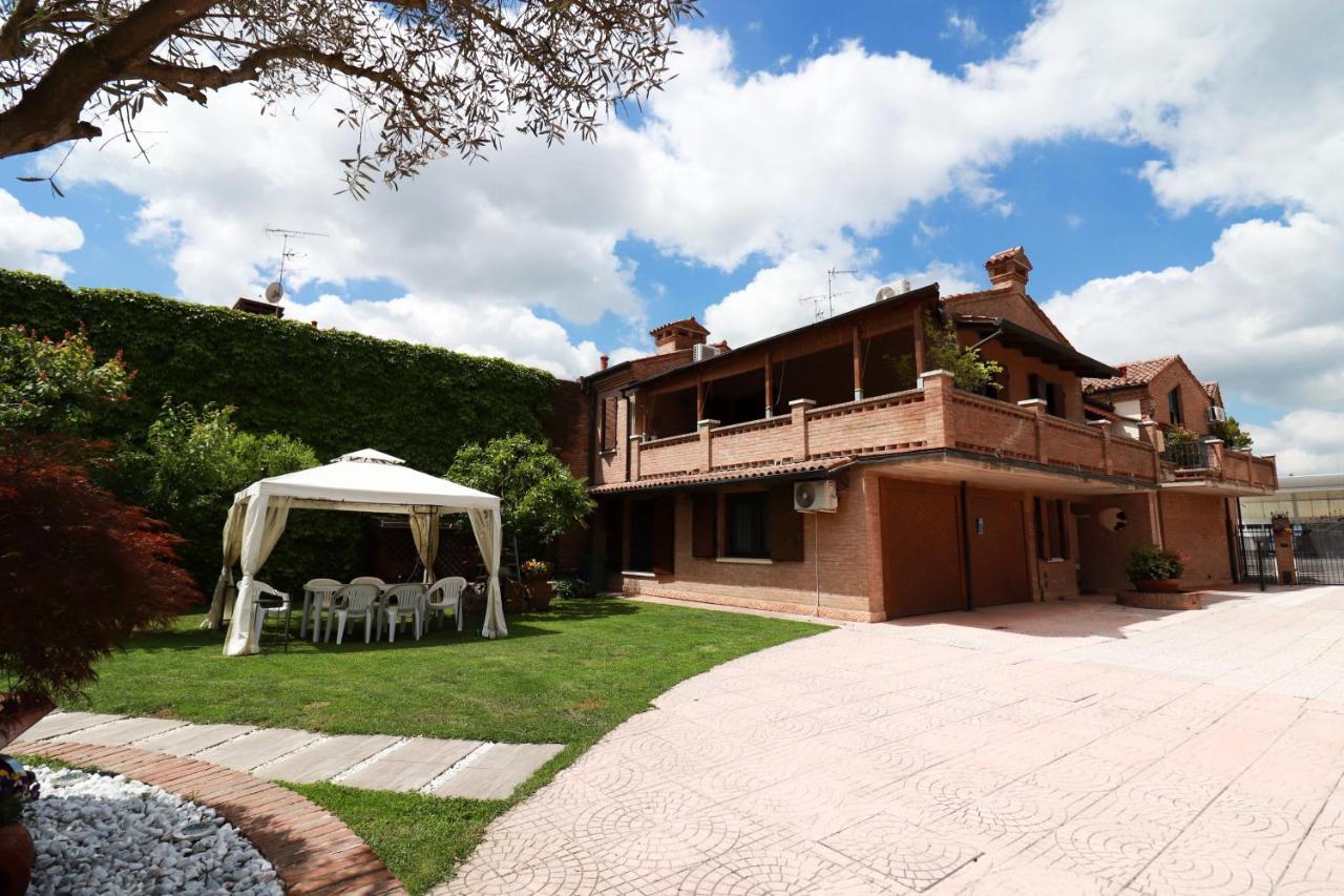 Villa Oasi Ferrara Dış mekan fotoğraf